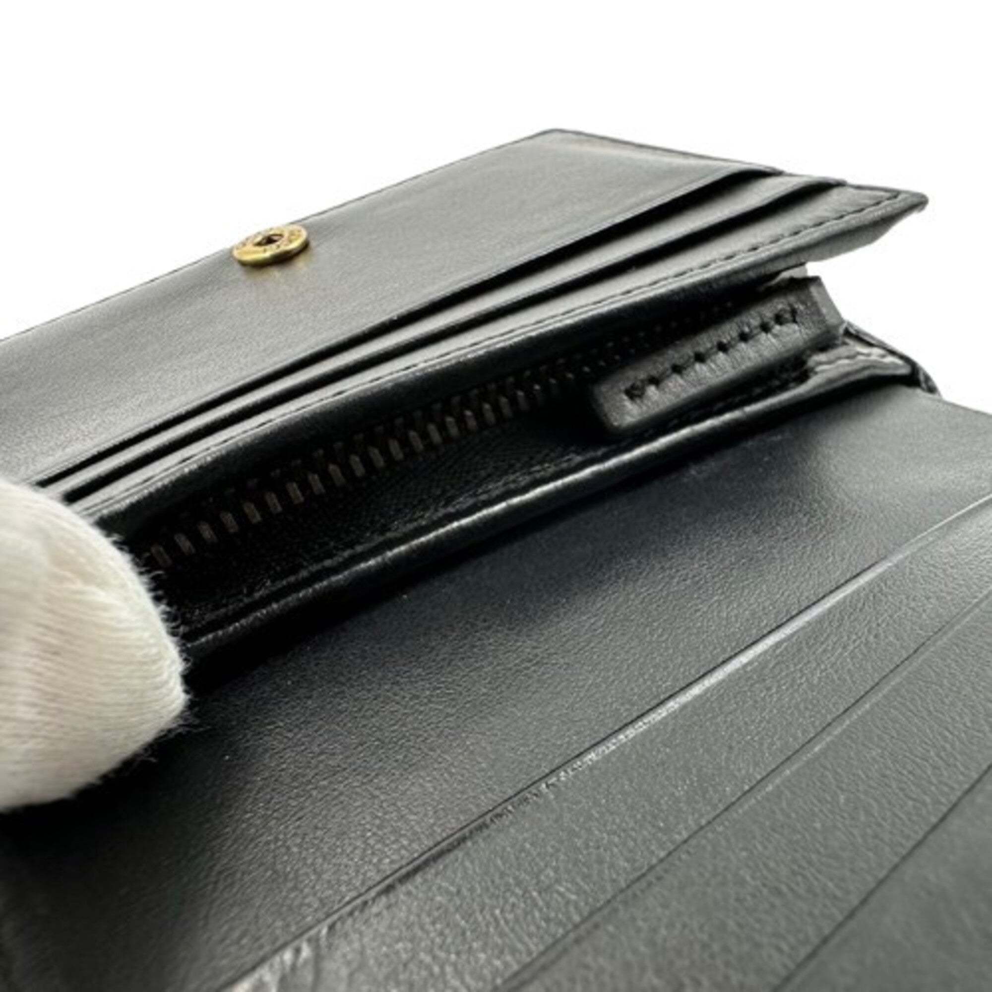 Gucci Black Leather Wallet (Bi-Fold) (Pre-Owned)