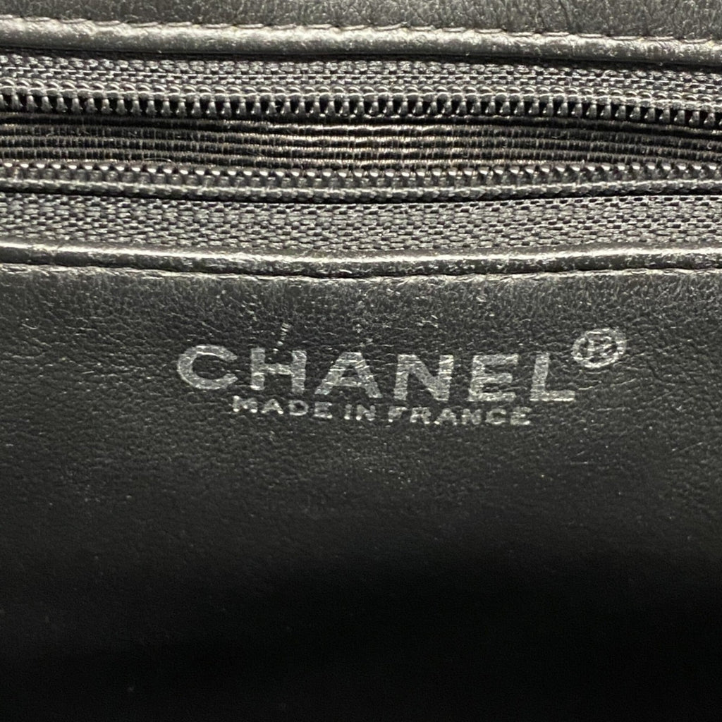 Chanel Black Grained Calfskin Tote Bag