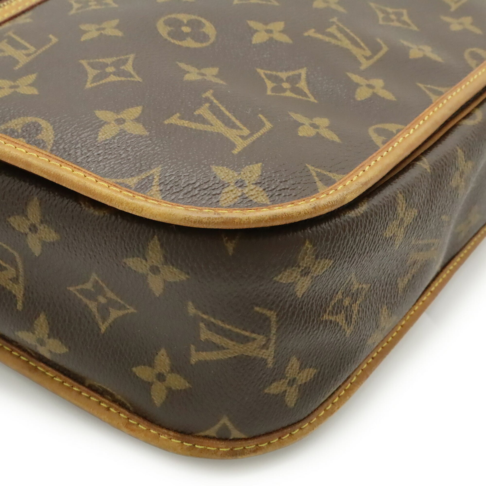 Louis Vuitton Monogram Brown Monogram Handbag Shoulder Bag