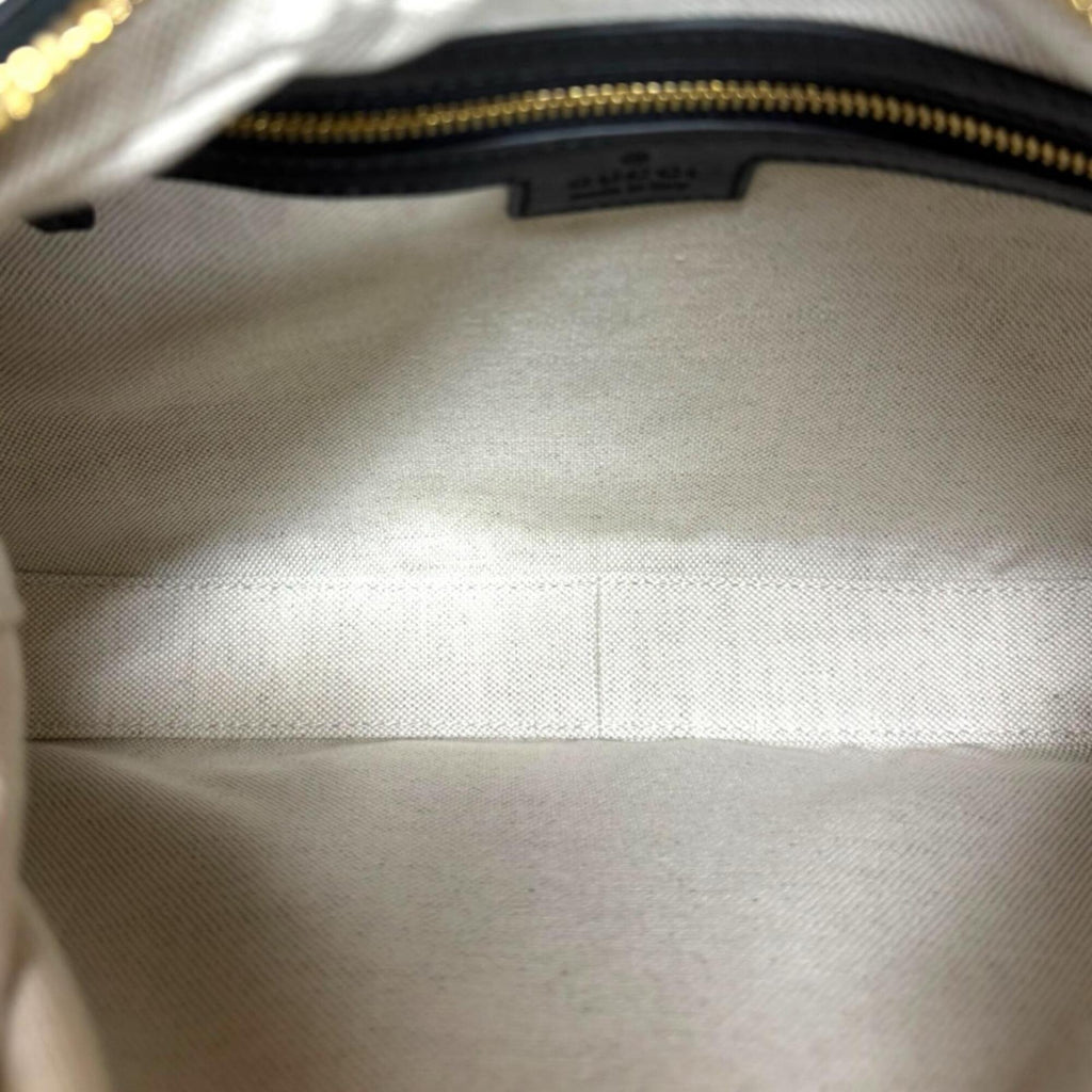 Gucci Black Leather Shoulder Bag (Pre-Owned)