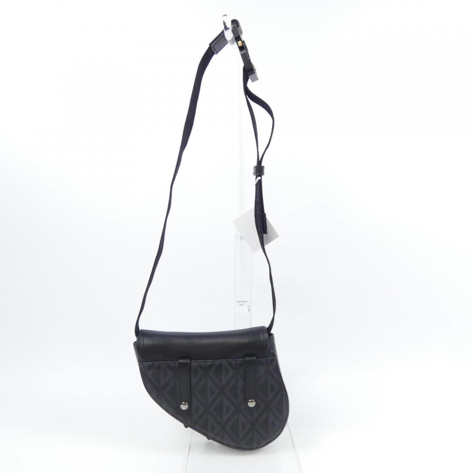 Christian Dior Black Handbag (Pre-Owned)