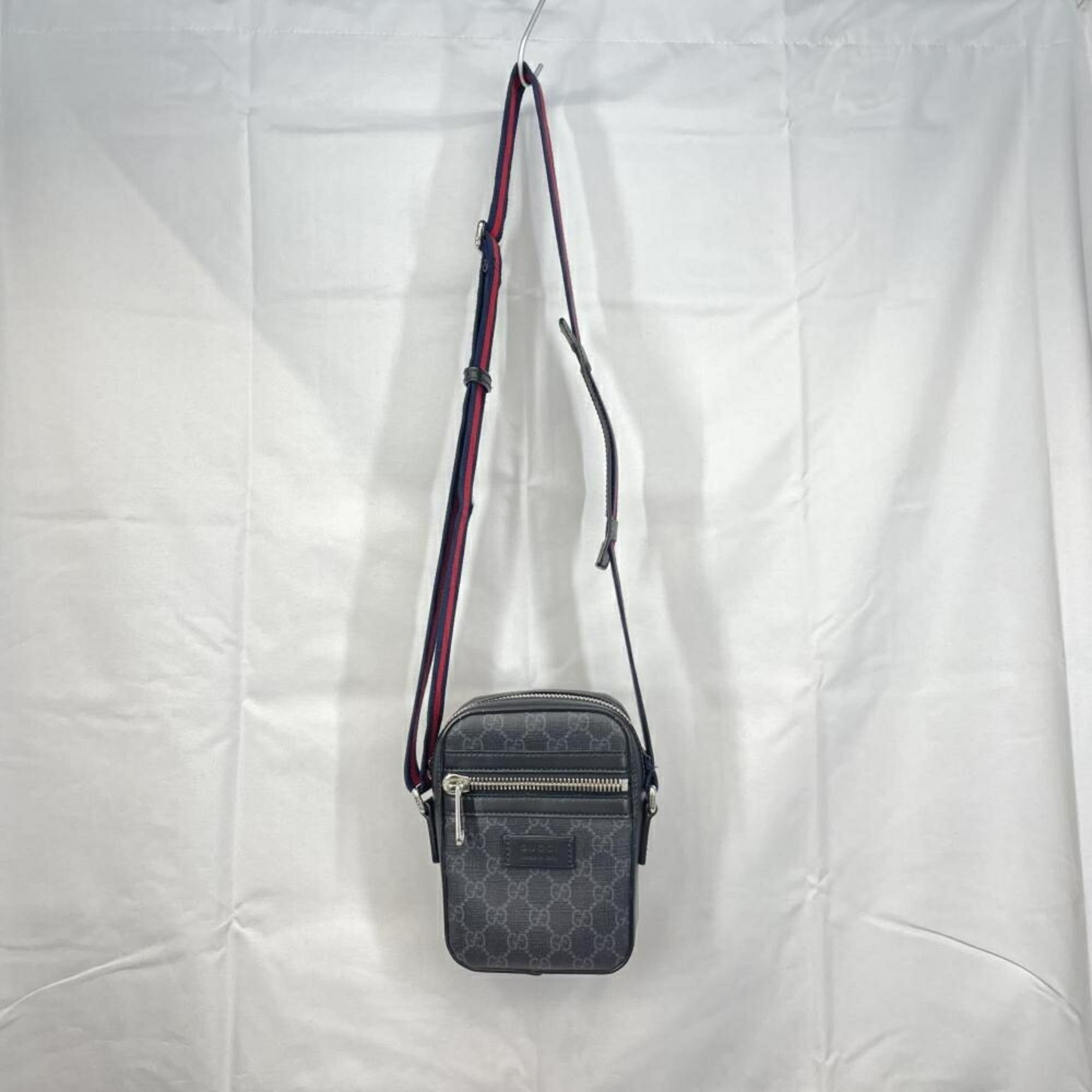 Gucci Blue Gg Supreme Shoulder Bag (Pre-Owned)