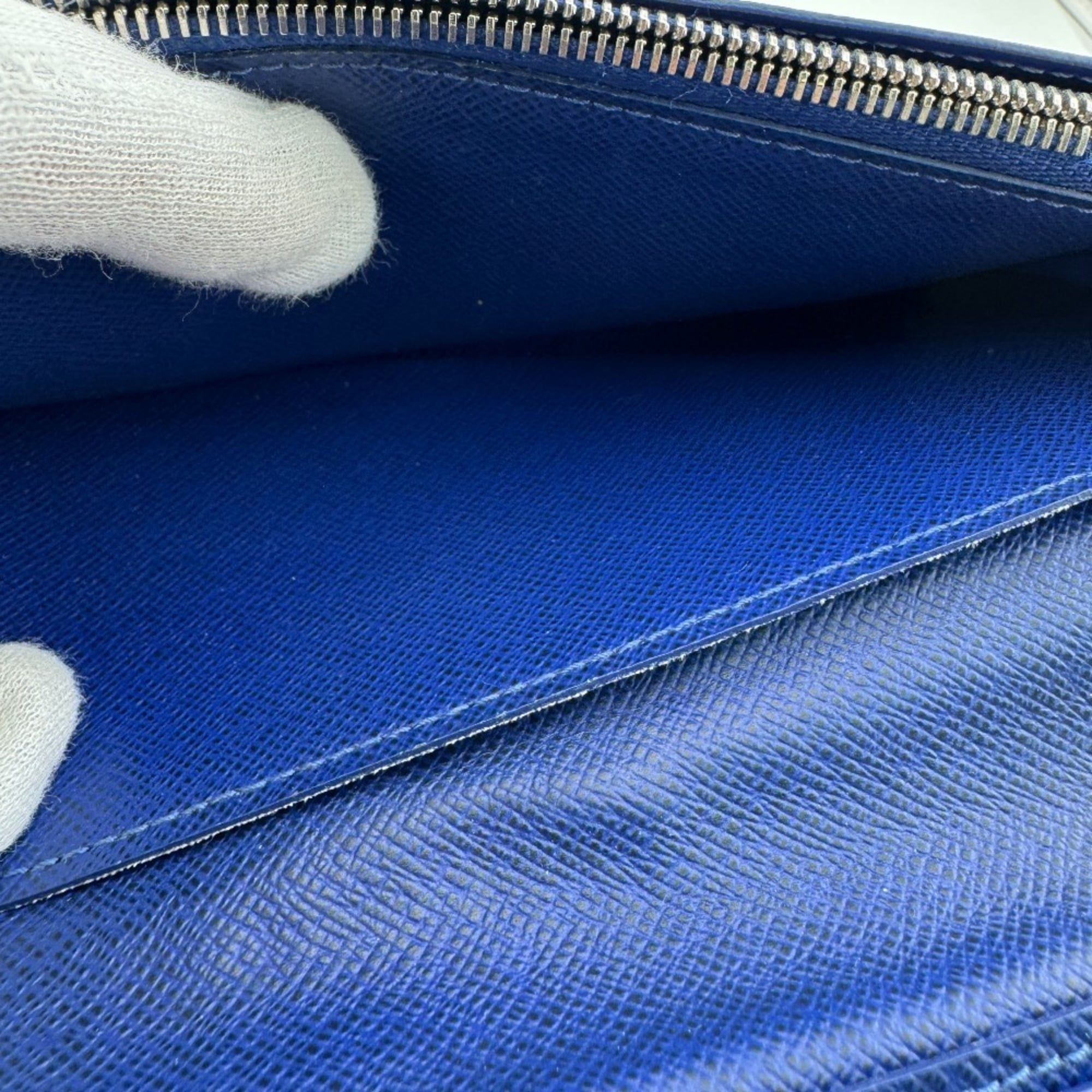 Louis Vuitton Blue Taigarama Leather Long Wallet