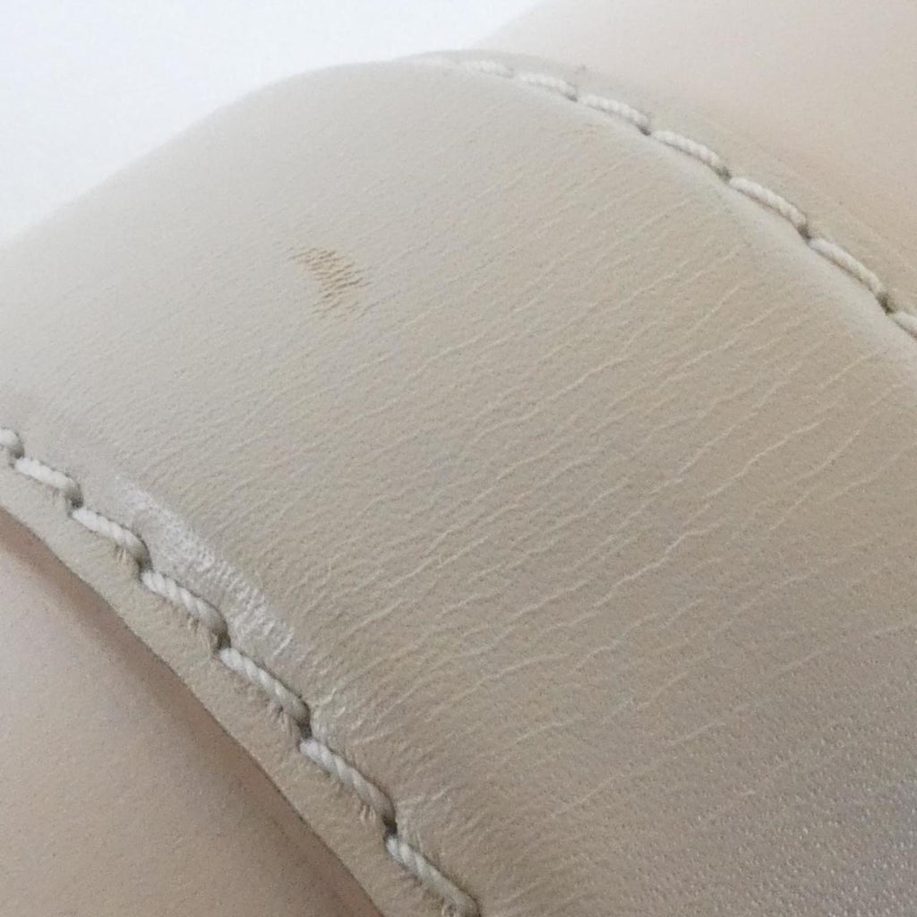 Louis Vuitton Cream Leather Handbag