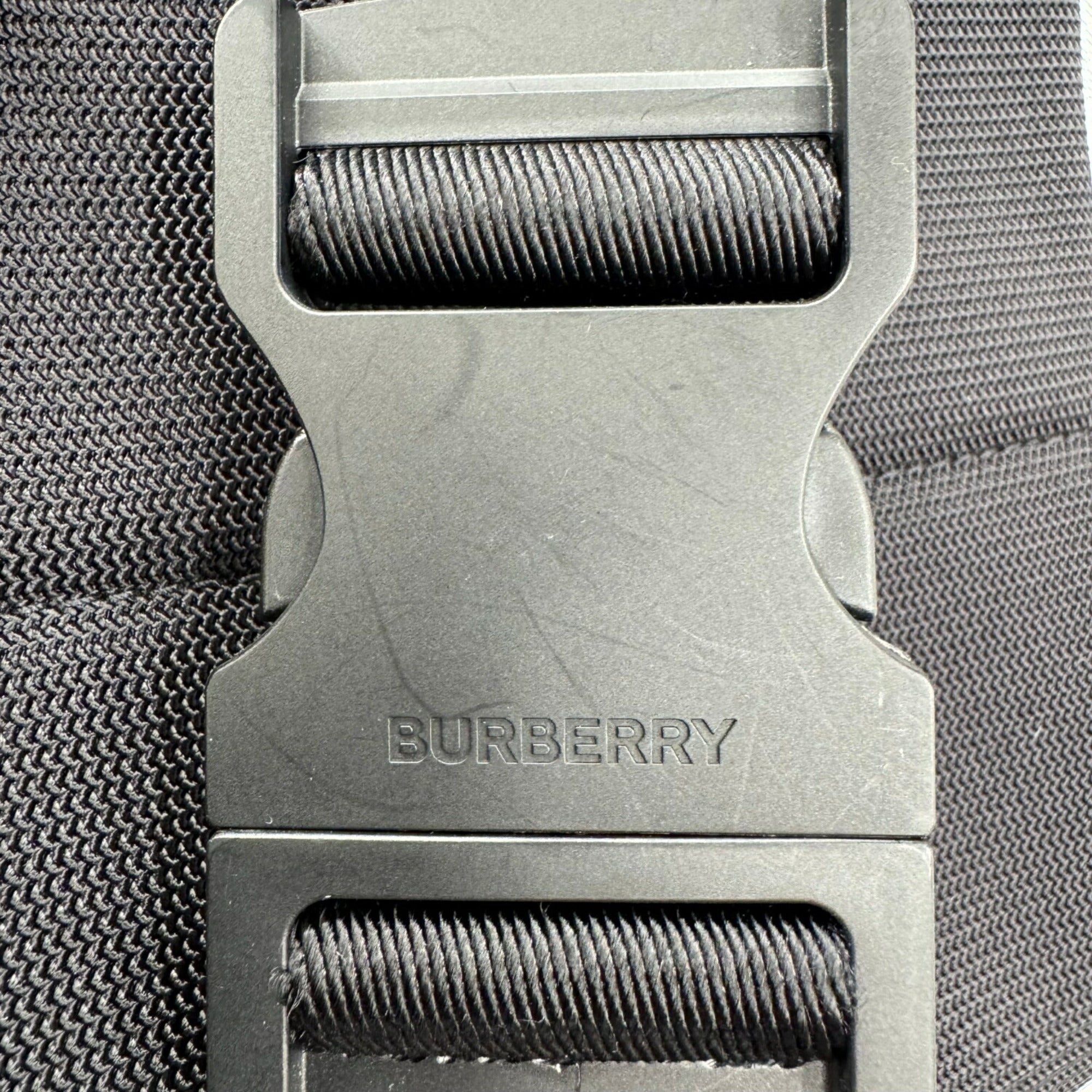 Burberry Metallic Silver Canvas Leather Shoulder Bag Sling Bag