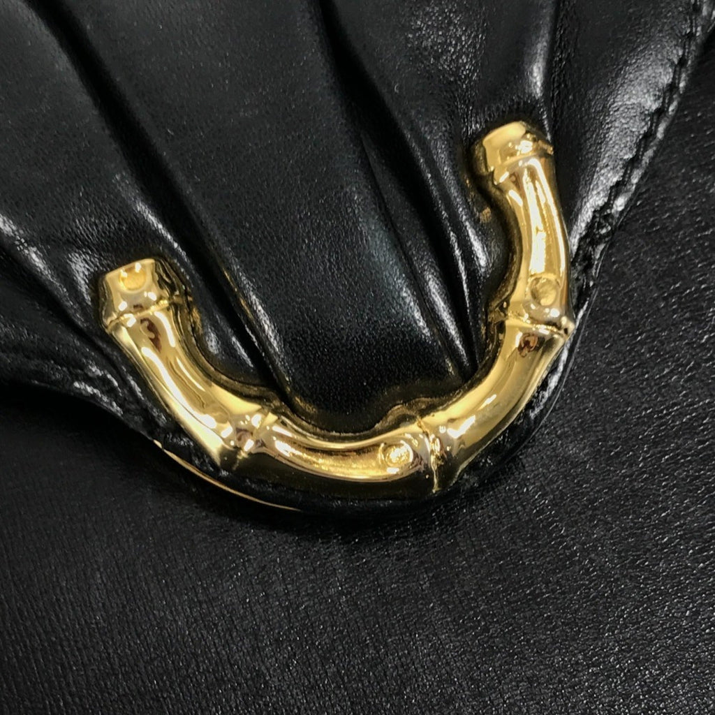 Gucci Black Leather Pochette Shoulder Bag (Pre-Owned)