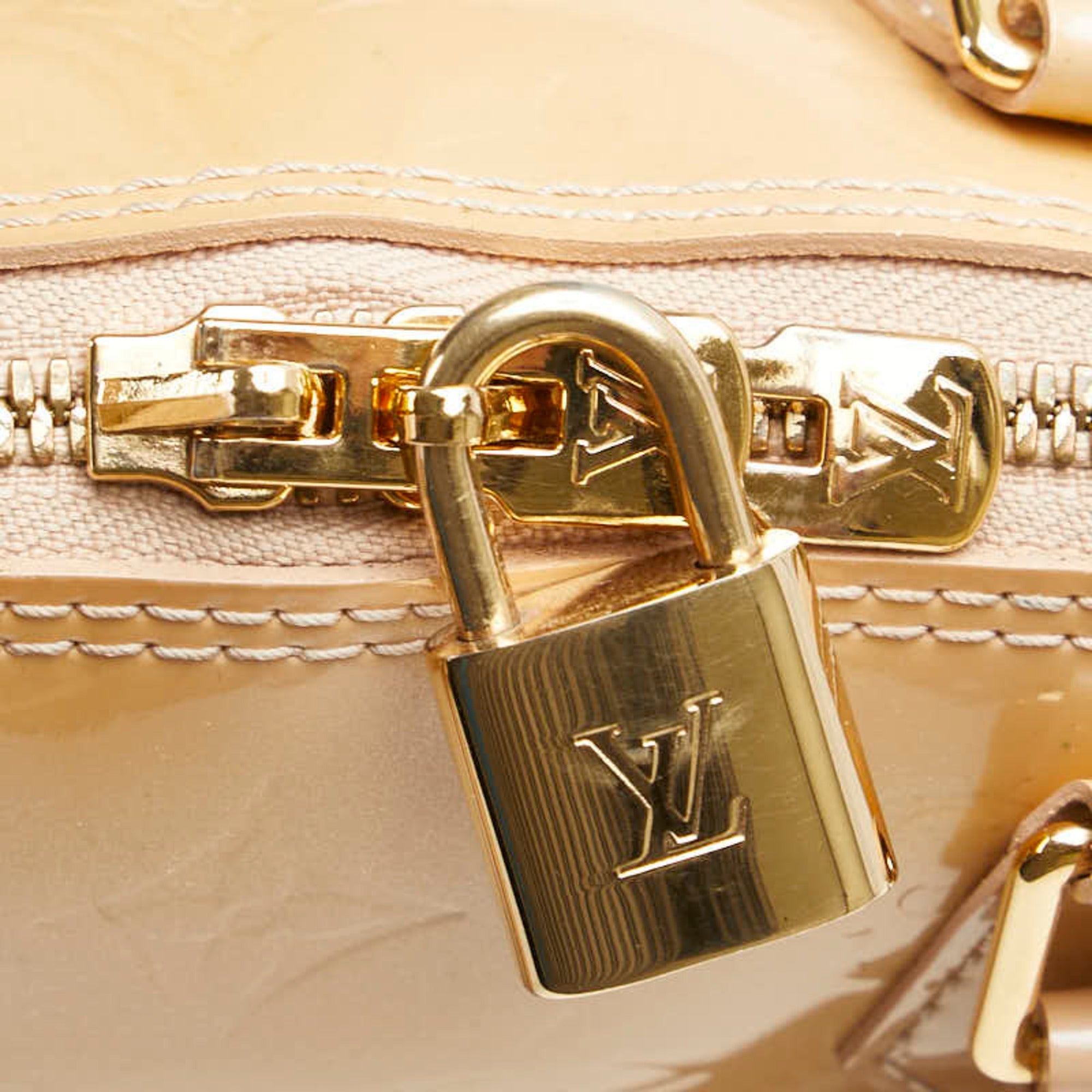 Louis Vuitton Beige Poodle Monogram Vernis Handbag
