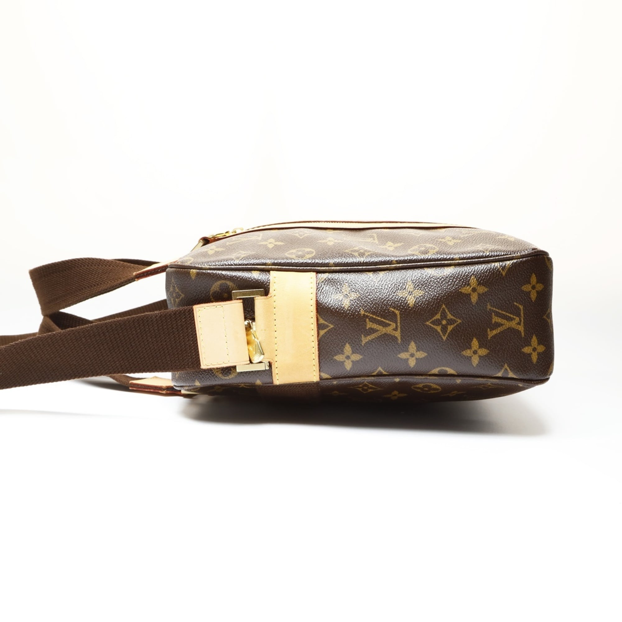 Louis Vuitton Brown Monogram Monogram Shoulder Bag