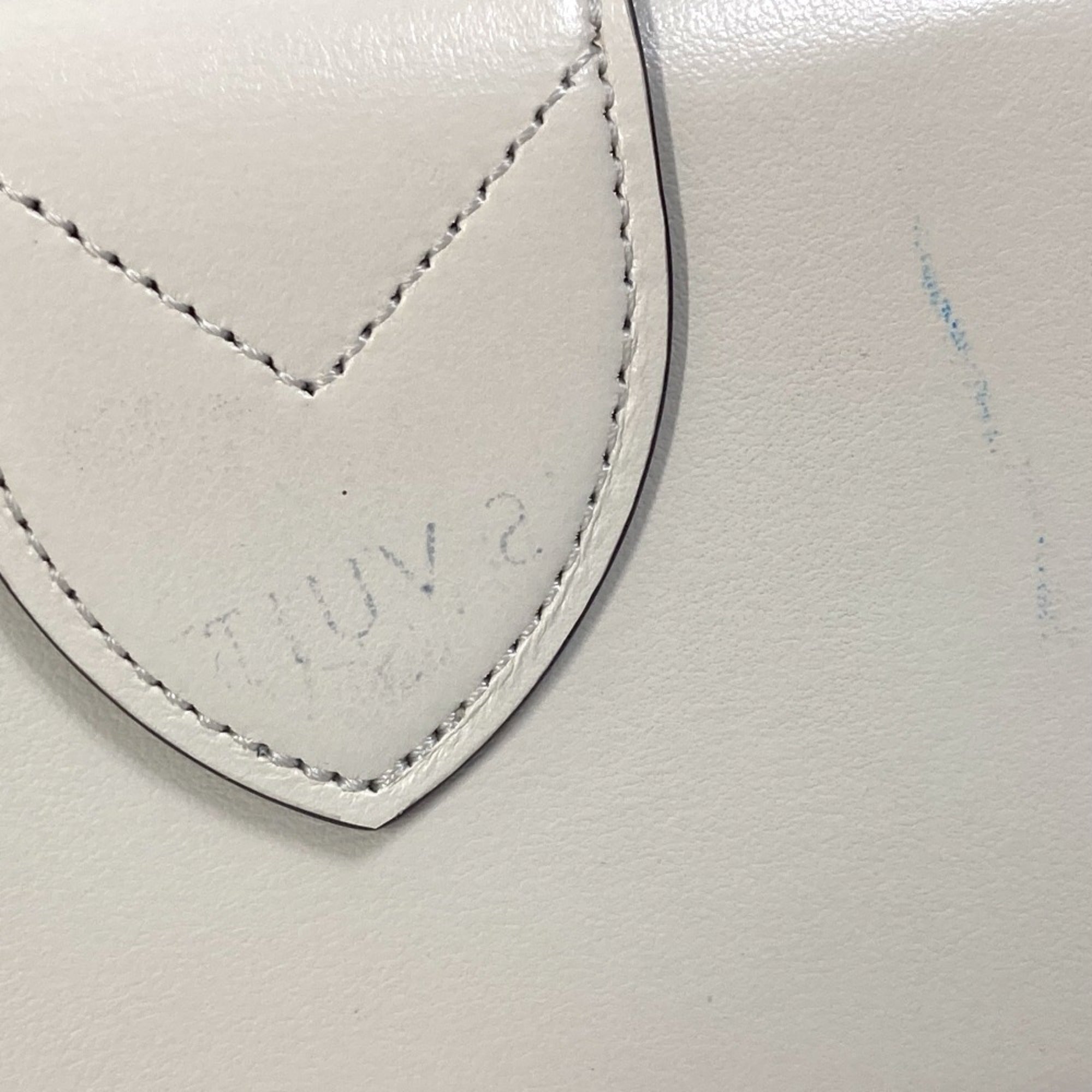 Louis Vuitton White Leather Wallet (Tri-Fold)