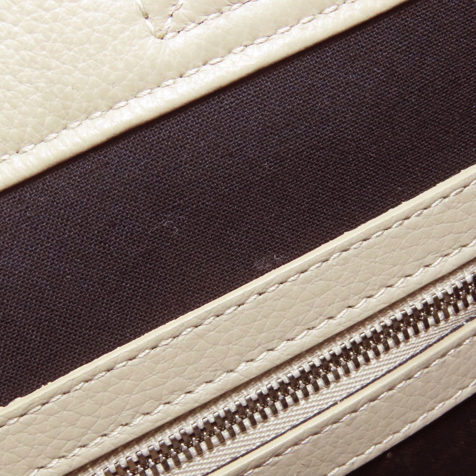Balenciaga Grayish Leather Hand