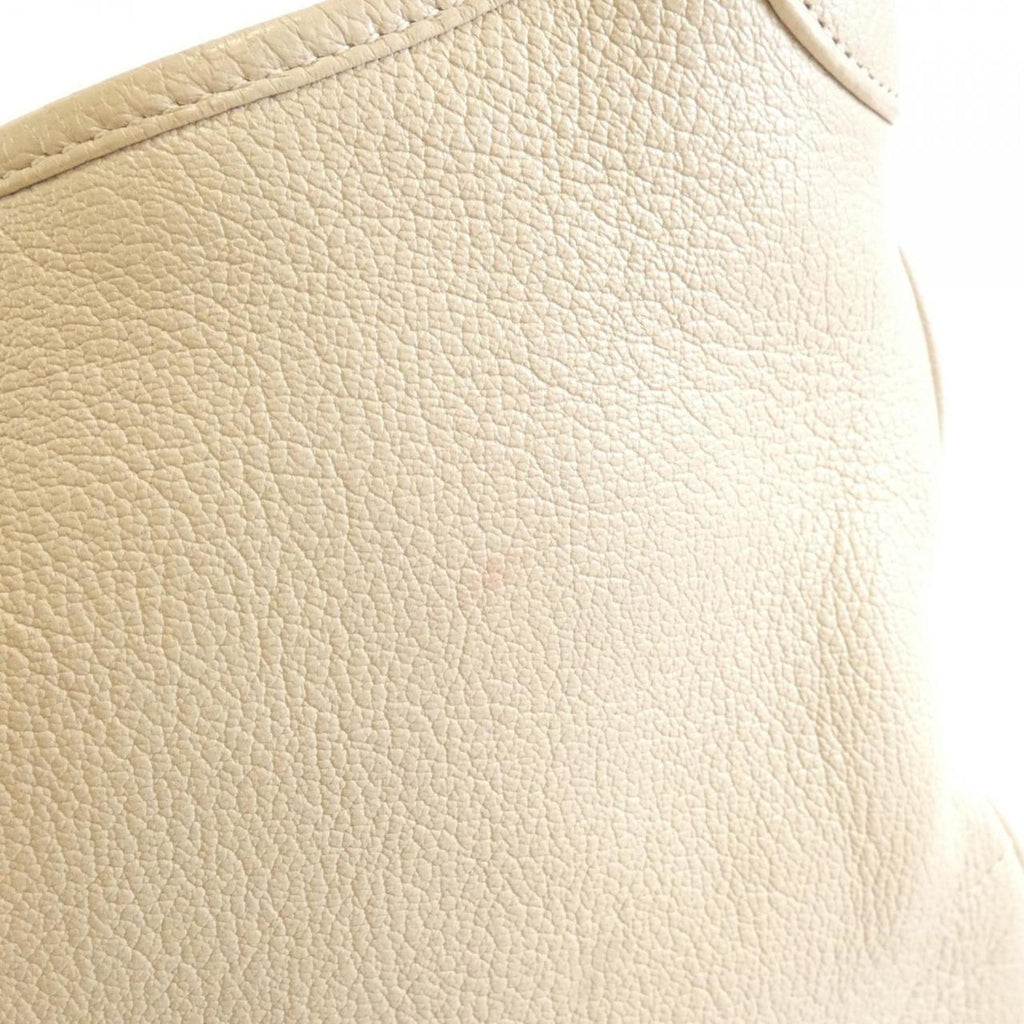 Gucci Gray Leather Shoulder Bag (Pre-Owned)