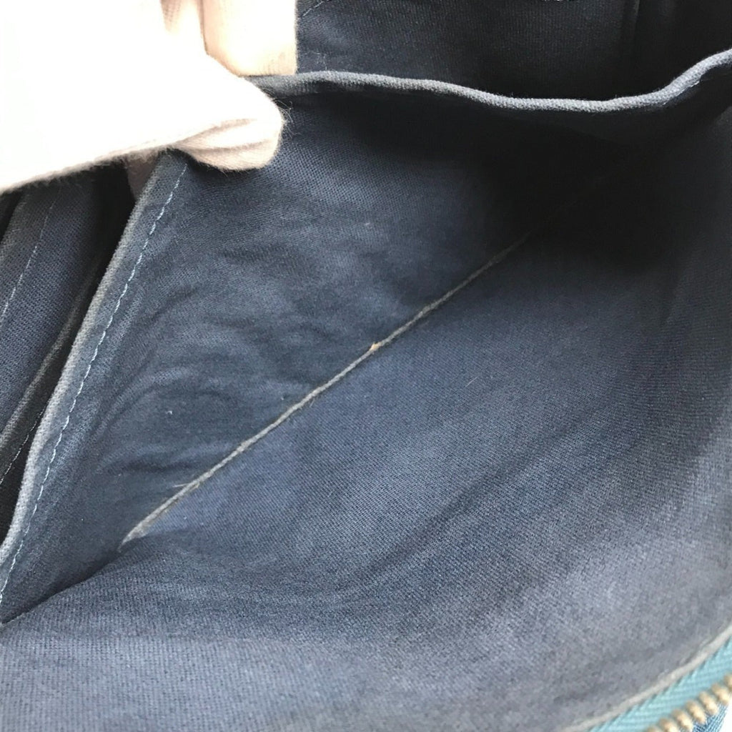 Louis Vuitton Blue Taiga Leather Messenger Bag Shoulder Bag