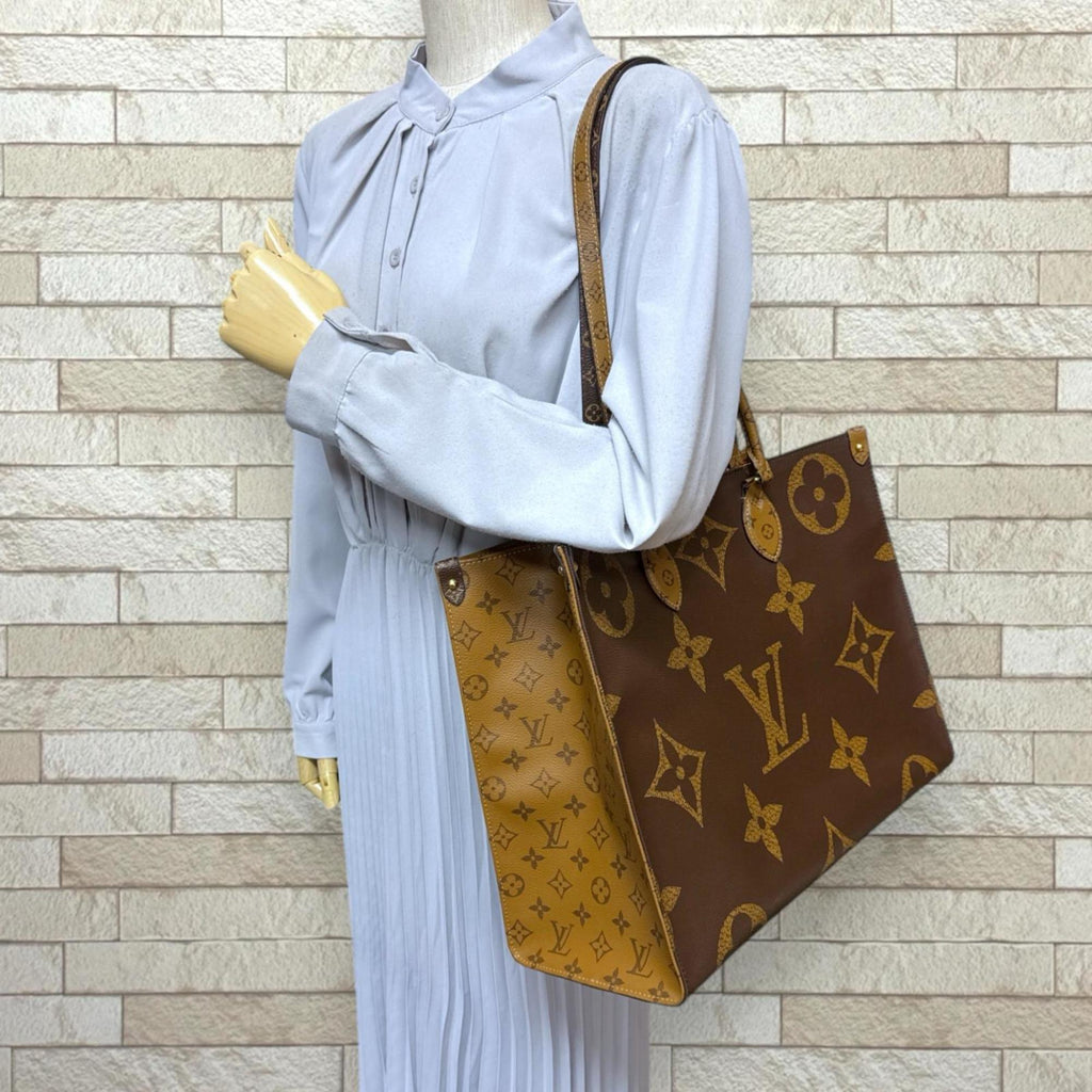 Louis Vuitton Monogram Brown Monogram Monogram Reverse Monogram Monogram Reverse Shoulder Bag