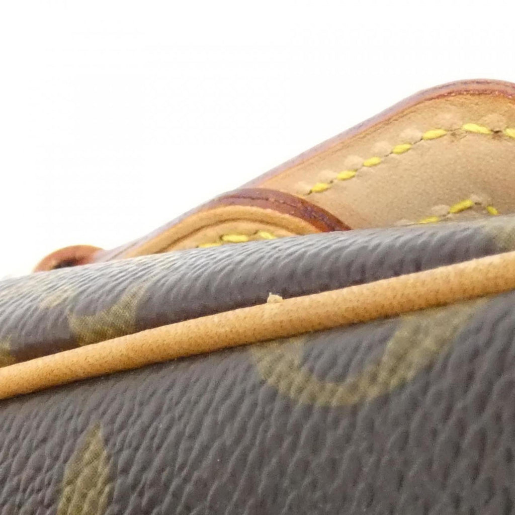 Louis Vuitton Marron Coated Canvas Shoulder Bag
