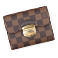 Louis Vuitton Damier Women's Damier Canvas Wallet (tri-fold) Br