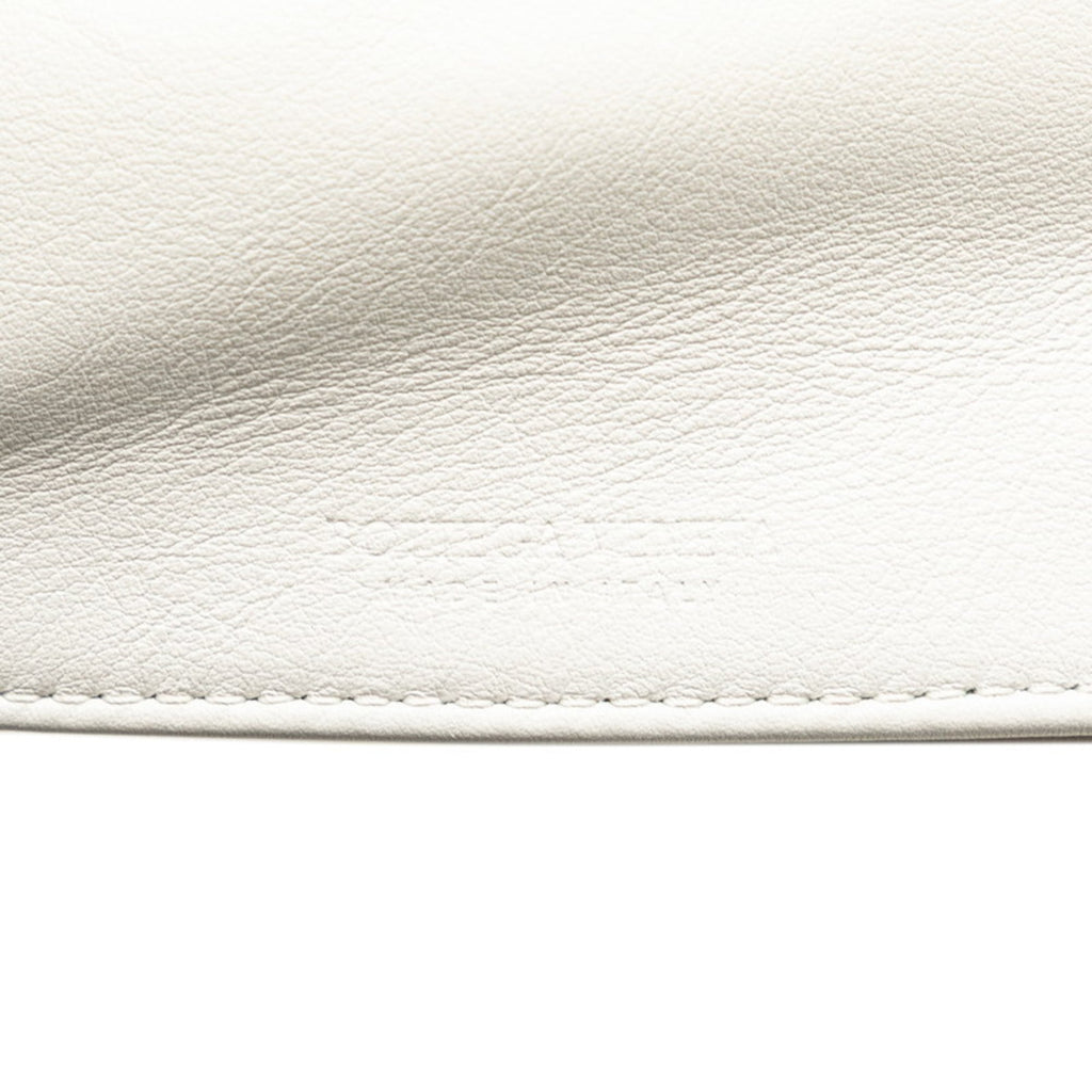 Bottega Veneta White Leather Handbag
