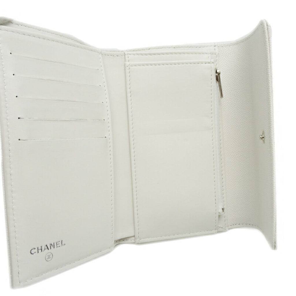 Chanel White Grained Calfskin Wallet (Tri-Fold)