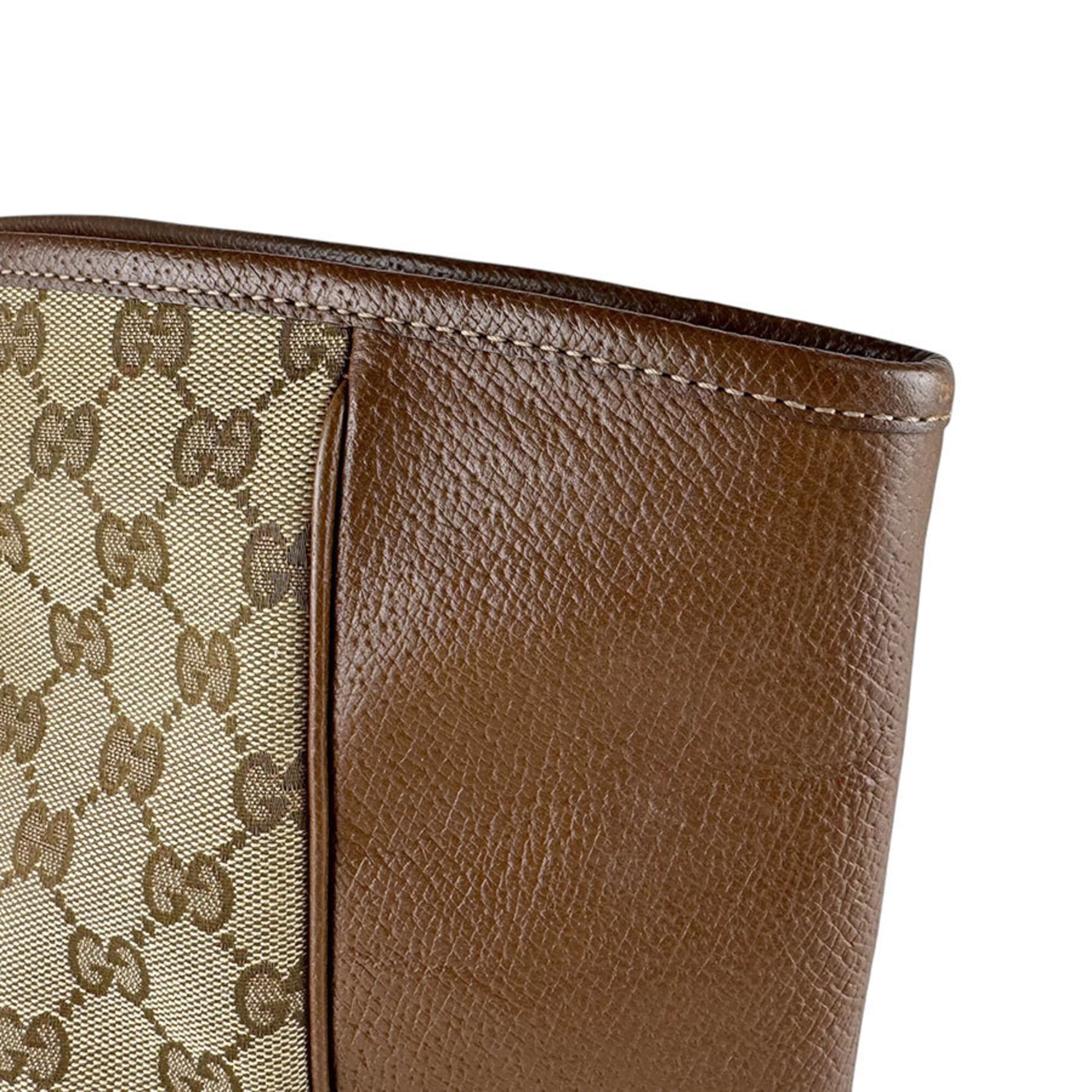 Gucci Brown Gg Canvas Leather Handbag (Pre-Owned)