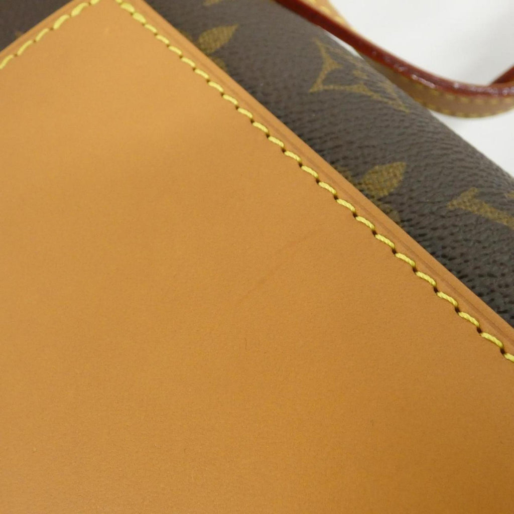 Louis Vuitton Marron Coated Canvas Shoulder Bag