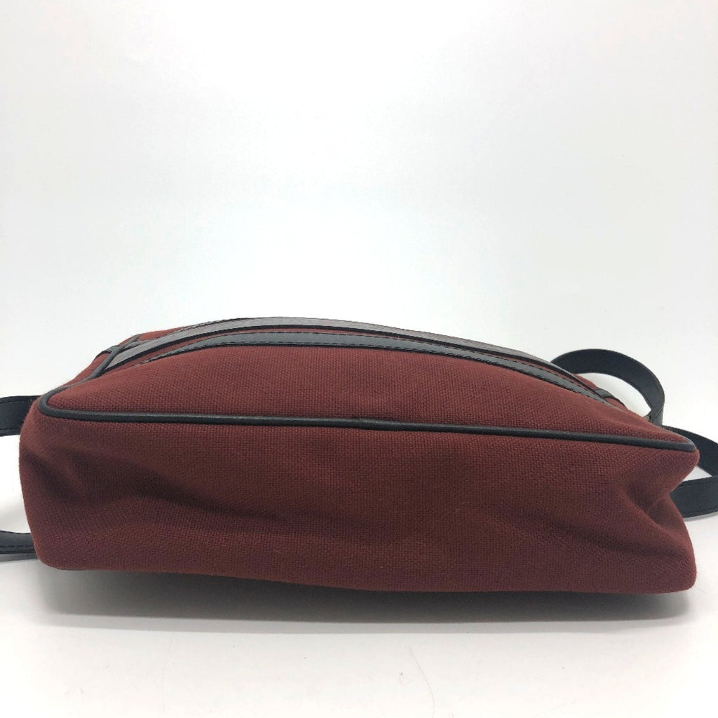 Yves Saint Laurent Red Other Shoulder Bag (Pre-Owned)