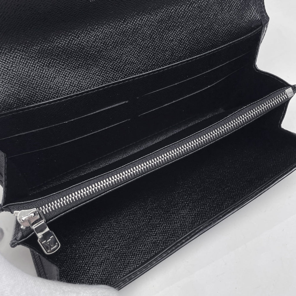 Louis Vuitton Epi Black Noir Epi Leather