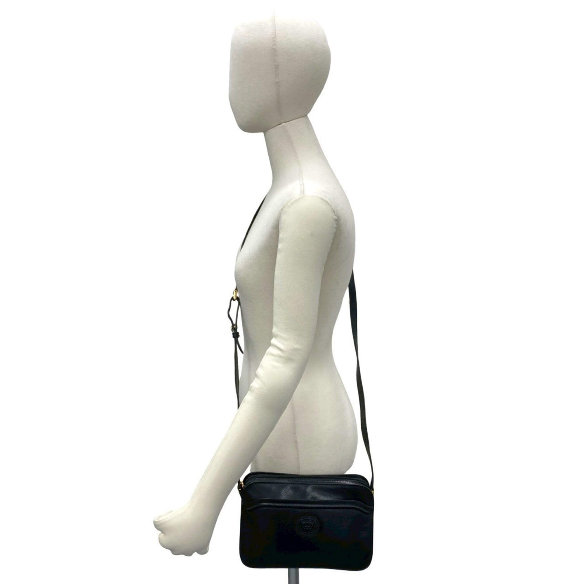 Gucci Black Leather Pochette Shoulder Bag (Pre-Owned)