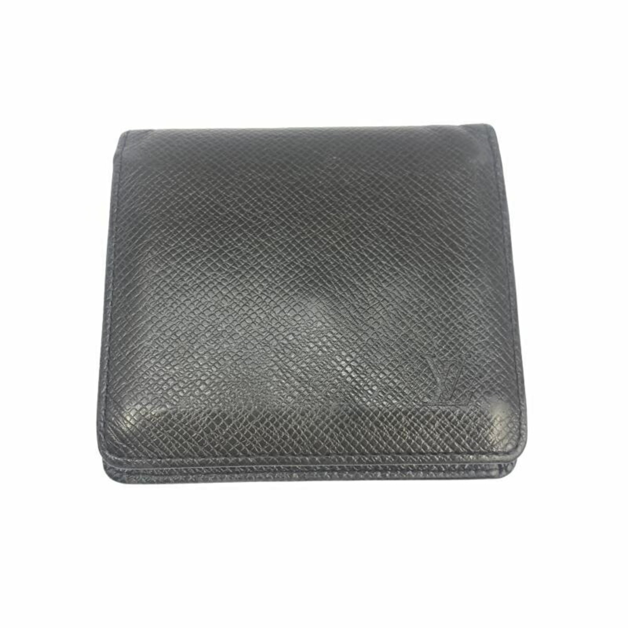 Louis Vuitton Taiga Taiga Leather Wallet
