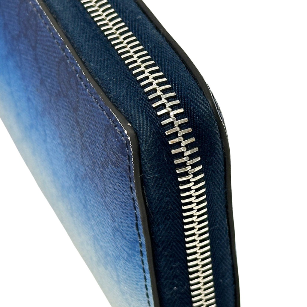 Gucci Blue White Pvc (Pre-Owned)