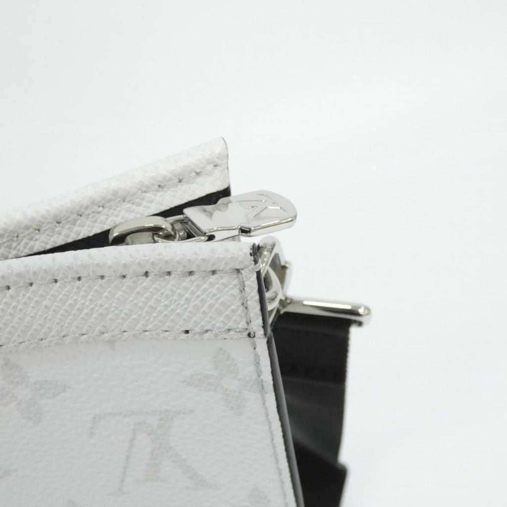 Louis Vuitton White Coated Canvas Leather Shoulder Bag