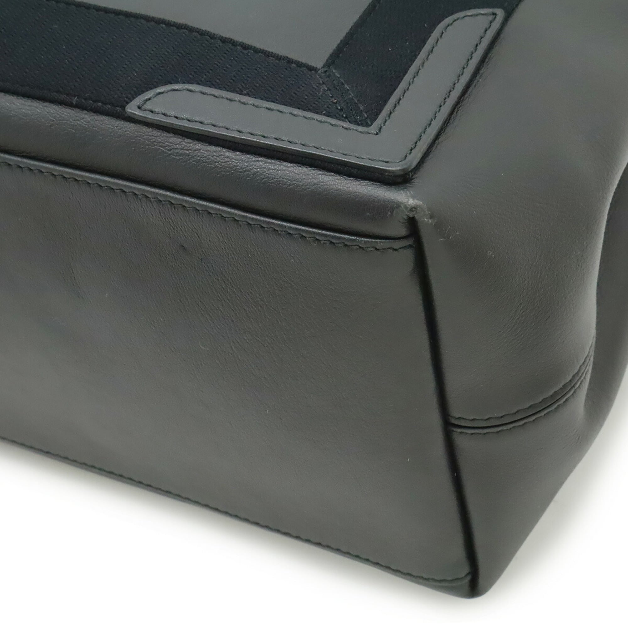 Balenciaga Black Leather Handbag Pouch Tote