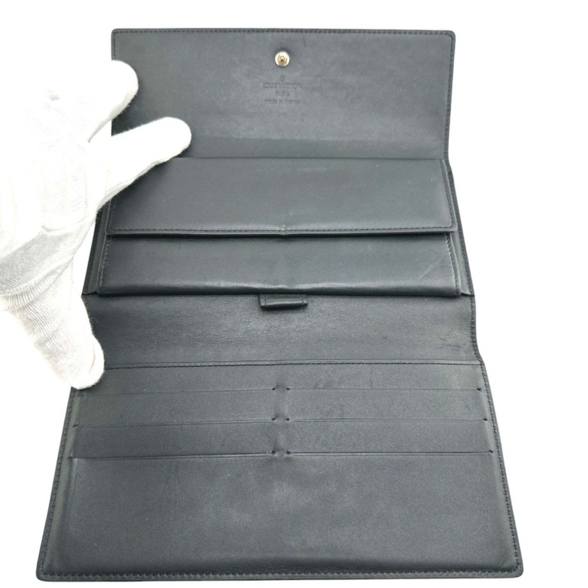Louis Vuitton Monogram Mat Black Noir Monogram Mat Wallet (Tri-Fold)