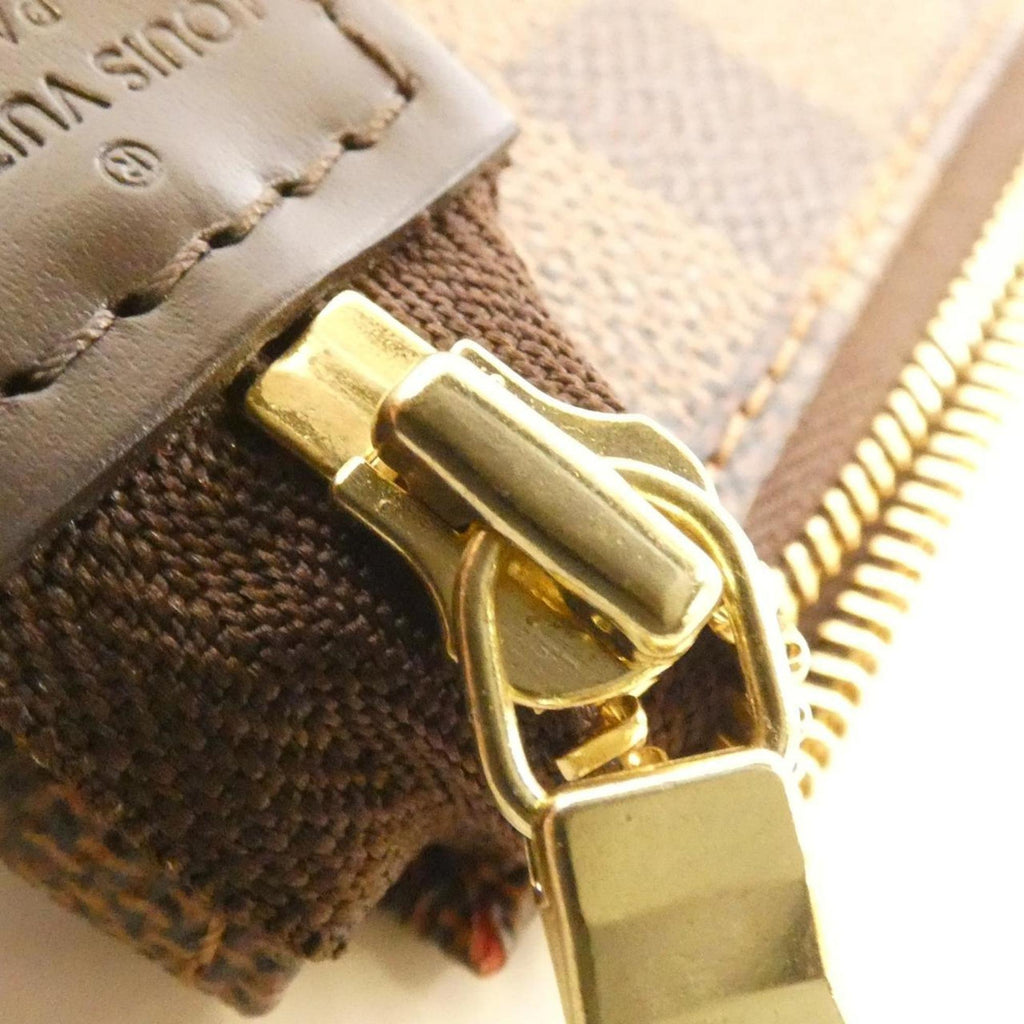 Louis Vuitton Damier Damier Canvas Ebene Damier Canvas Pochette Pouch