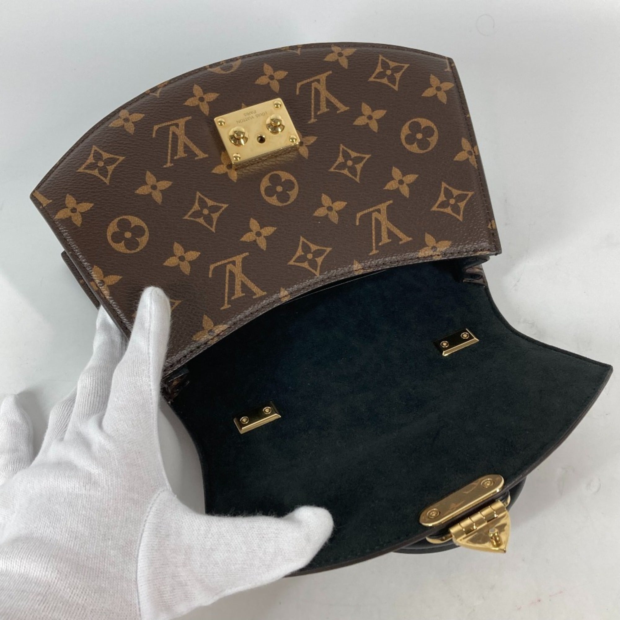 Louis Vuitton Beige Brown Monogram Reverse Monogram Reverse Handbag Shoulder Bag