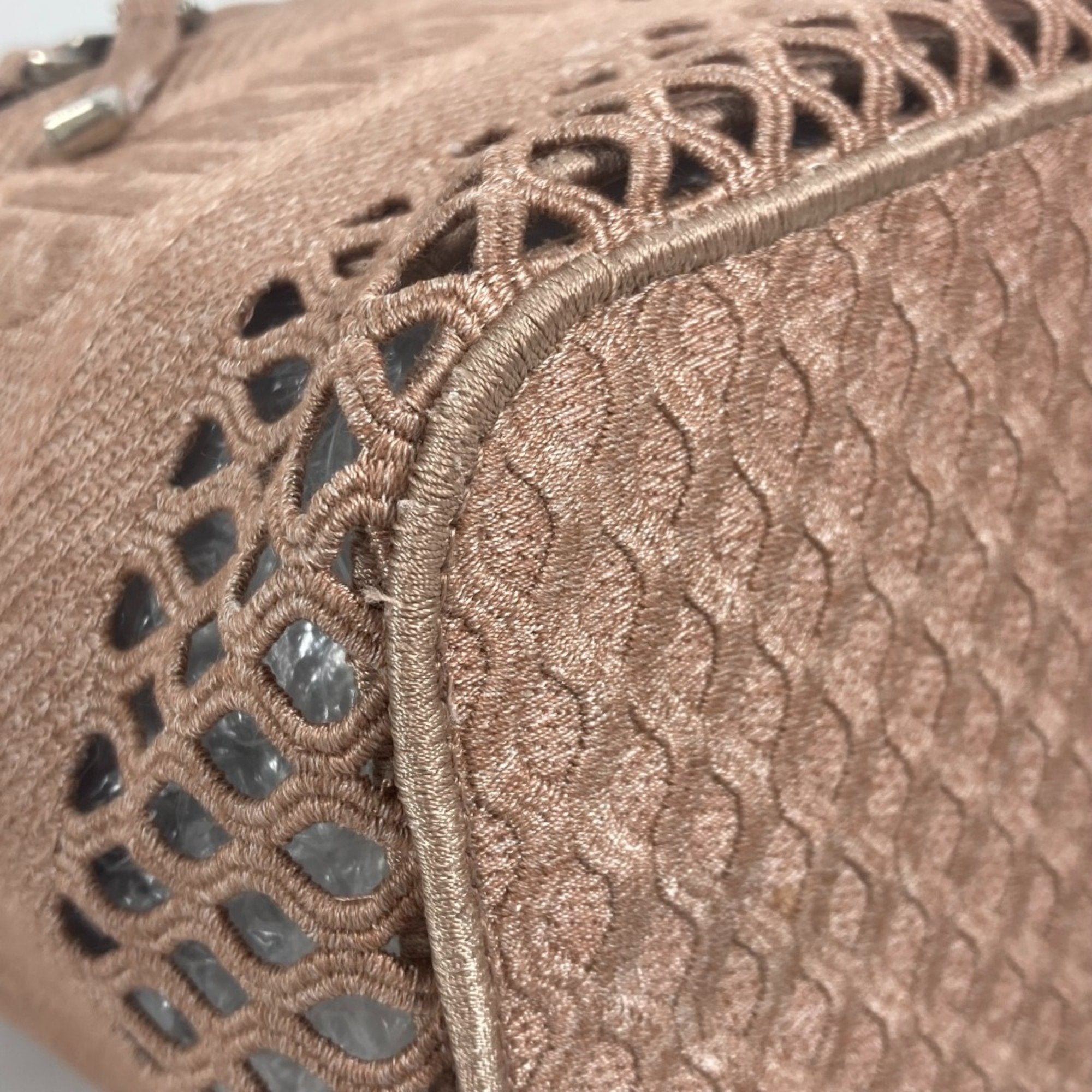 Christian Dior Pink Cloth Handbag (Pre-Owned)