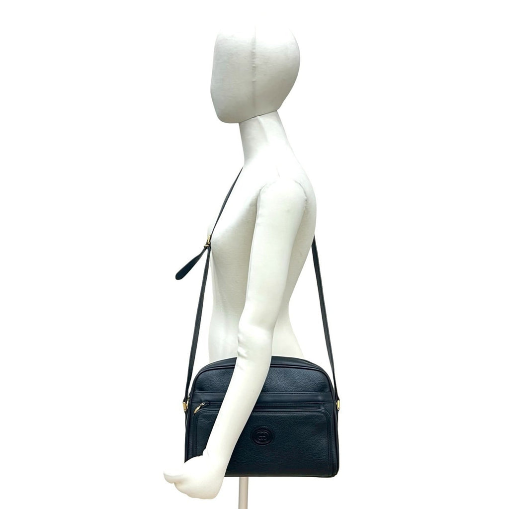 Gucci Black Leather Pochette Shoulder Bag (Pre-Owned)