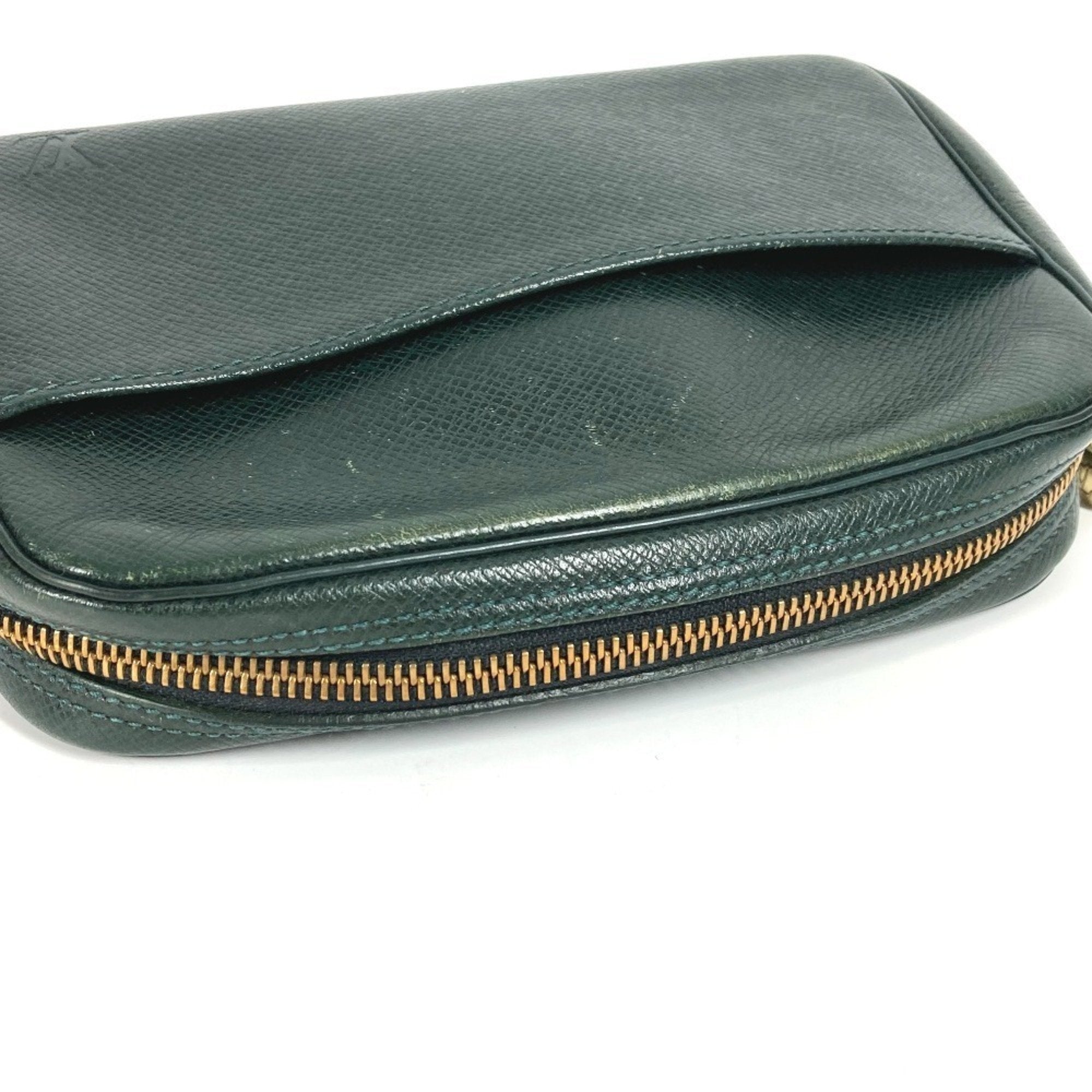 Louis Vuitton Episea Green Taiga Leather Clutch Bag Pouch