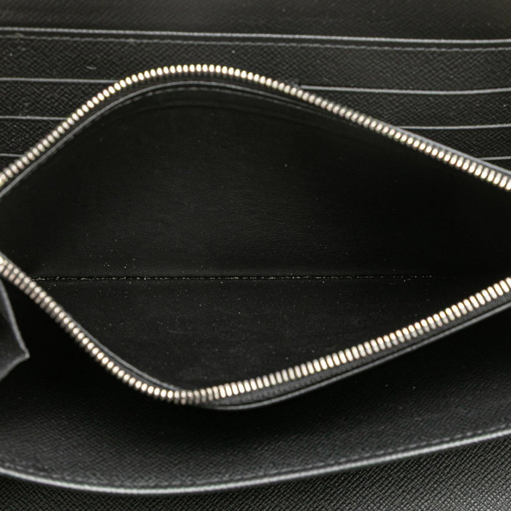 Louis Vuitton Taiga Black Noir Leather Coin Purse/Coin Case