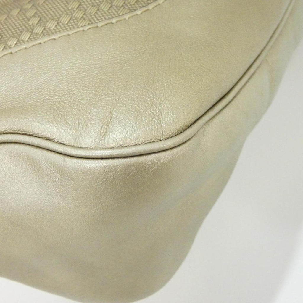 Gucci Champagne Leather Shoulder Bag (Pre-Owned)