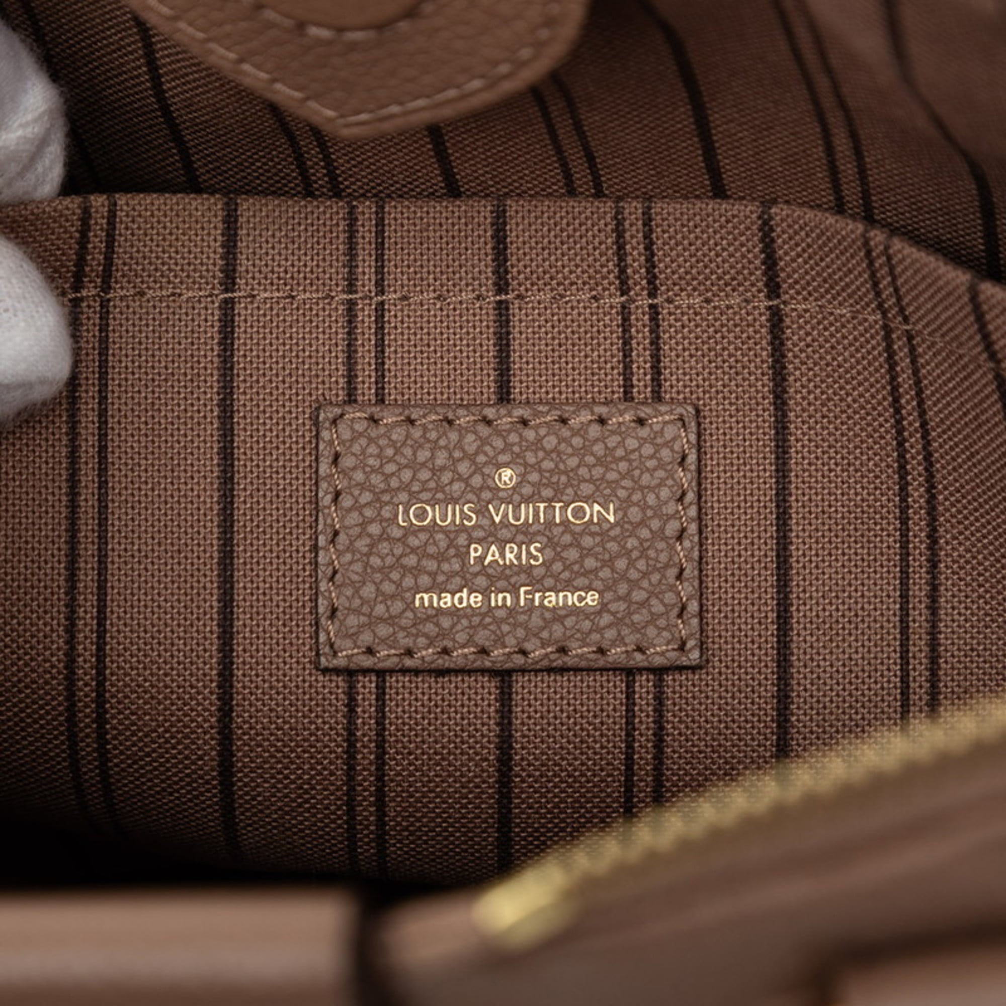 Louis Vuitton Taupe Leather Handbag Shoulder Bag