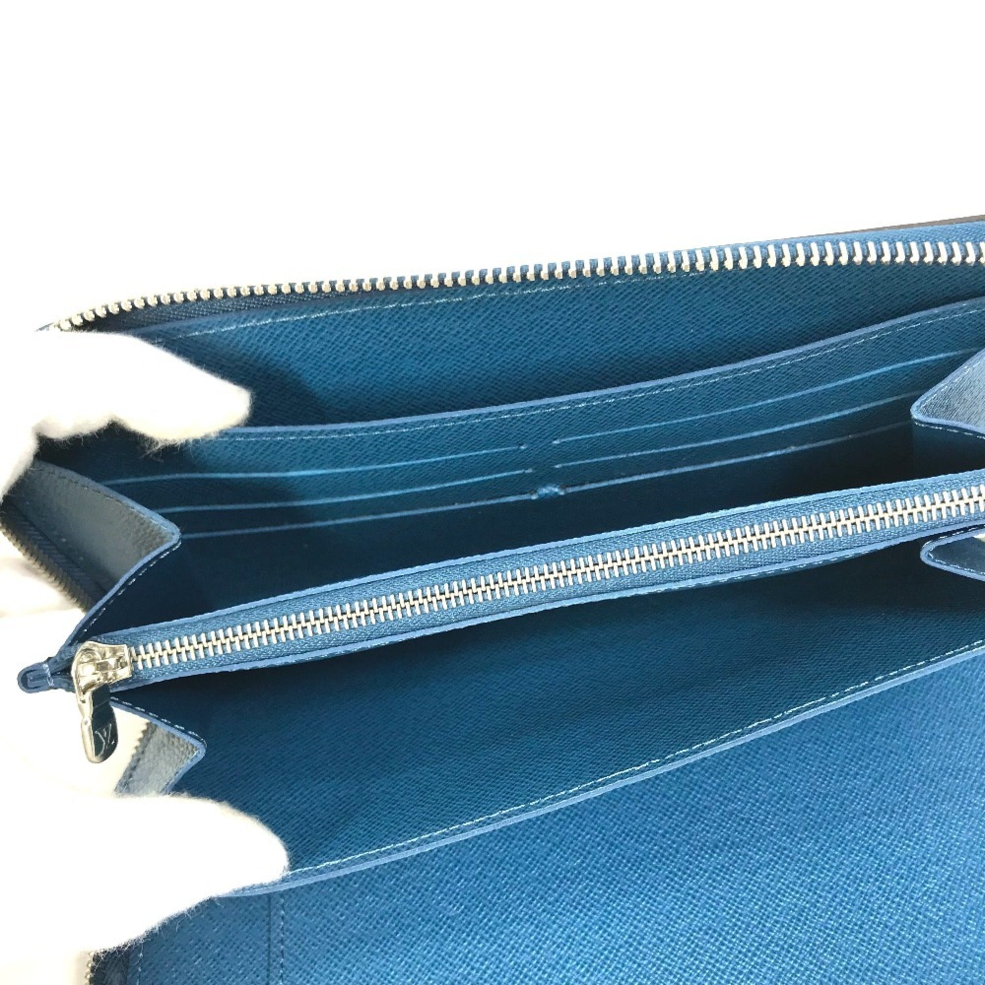 Louis Vuitton Epi Navy Epi Leather Long Wallet