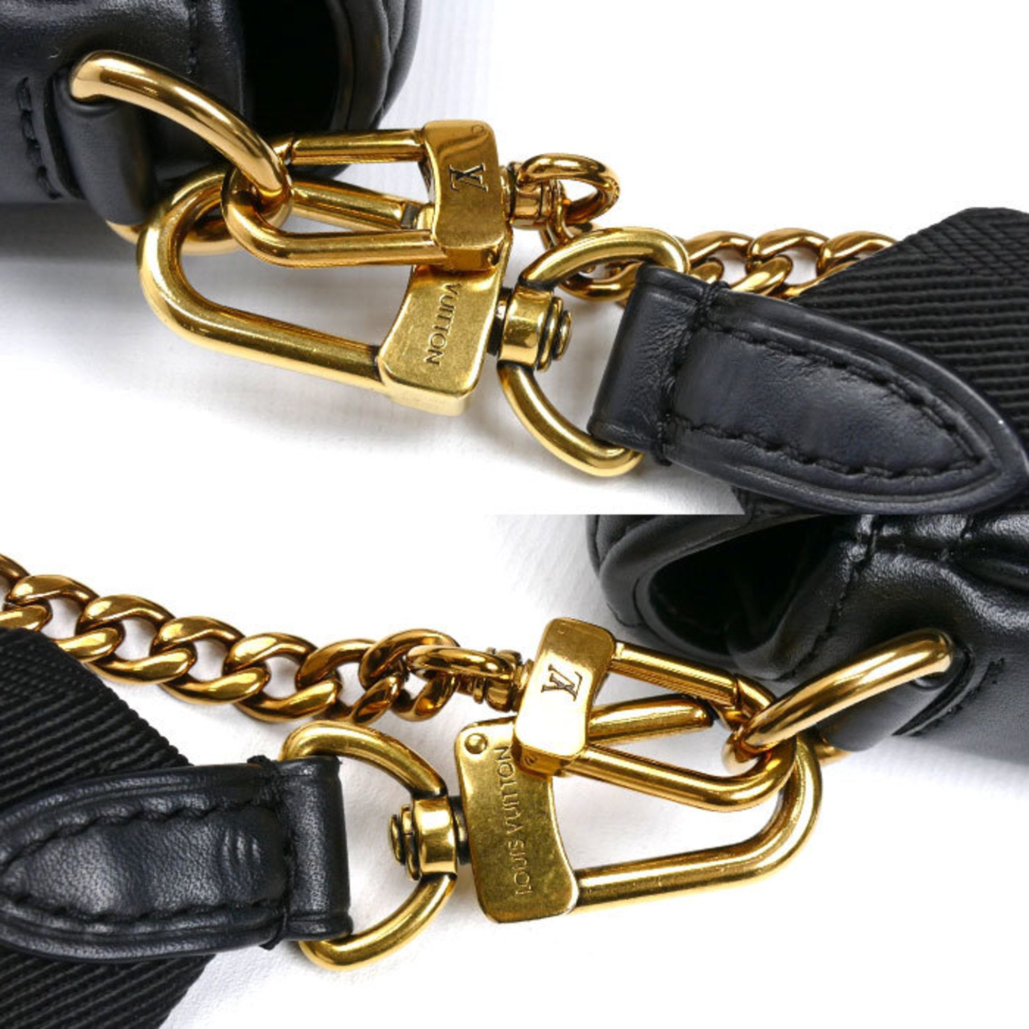 Louis Vuitton Black Leather Pochette Shoulder Bag