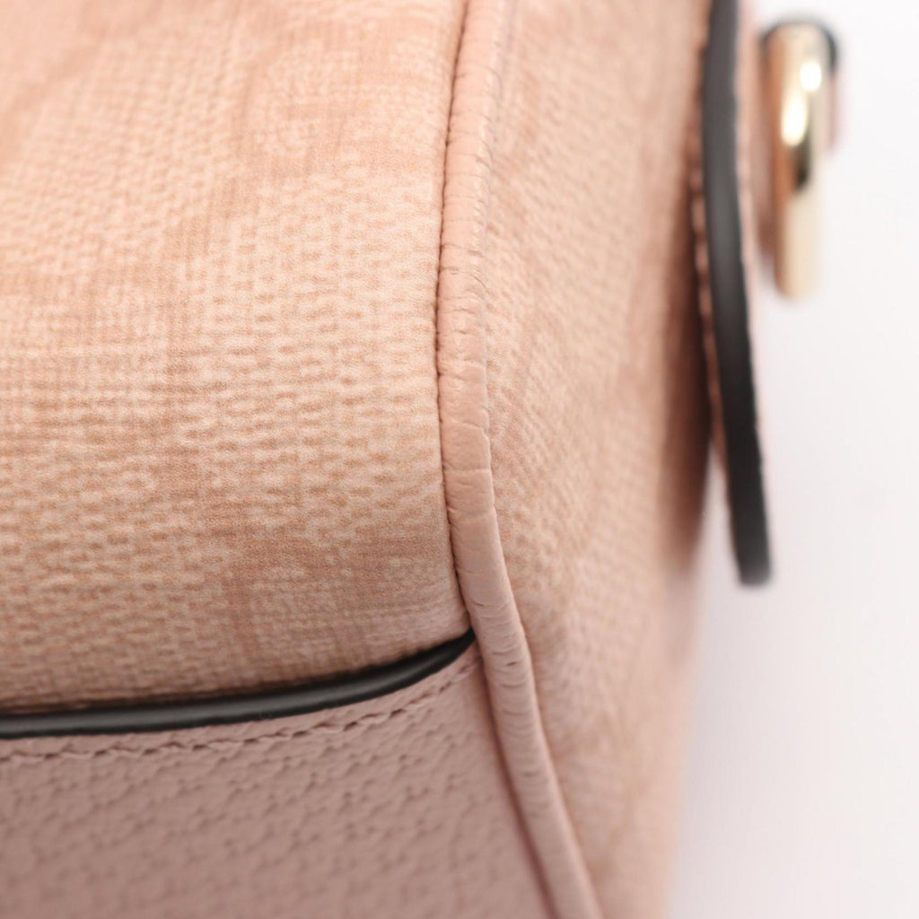 Gucci Pink Gg Supreme Leather Handbag (Pre-Owned)