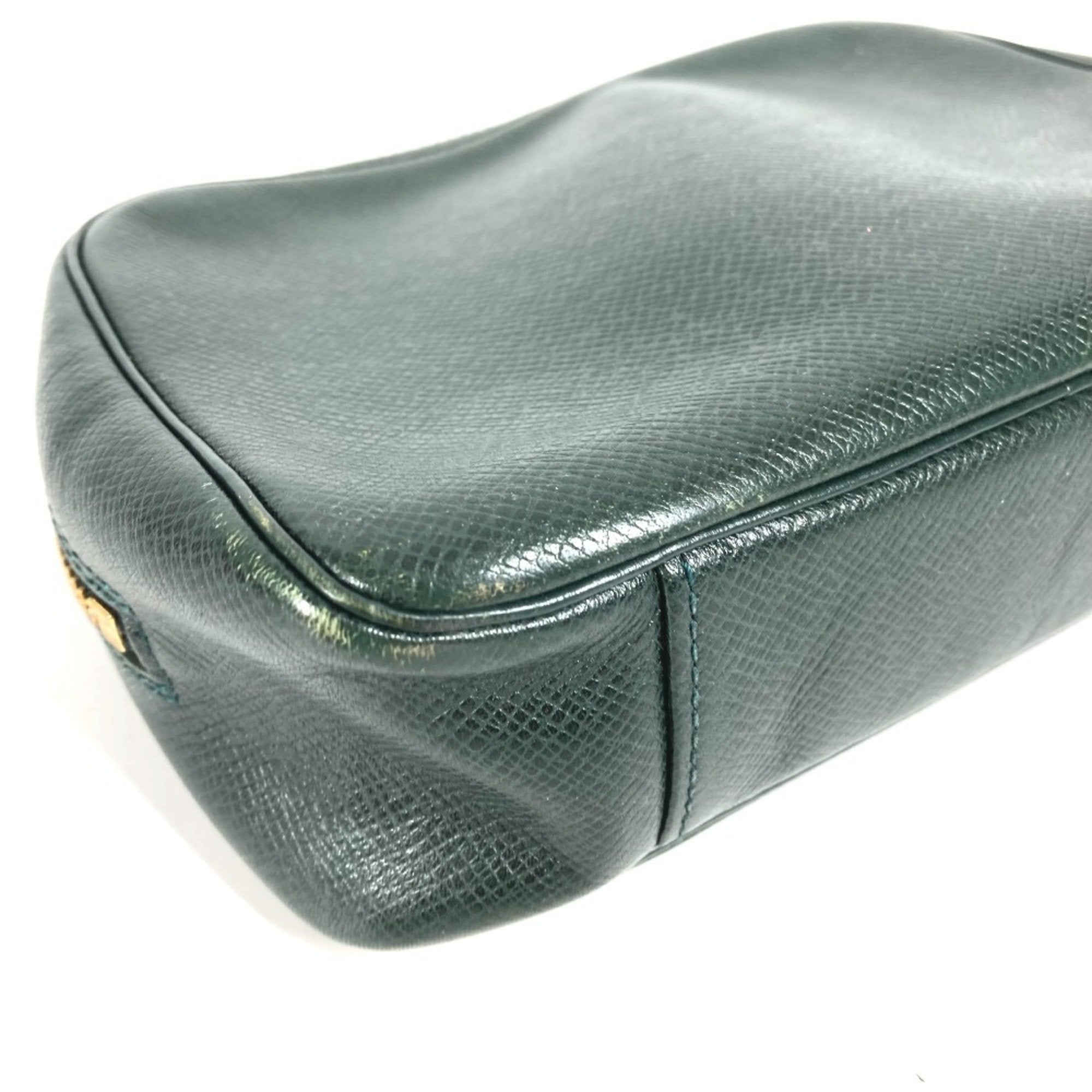Louis Vuitton Episea Green Taiga Leather Clutch Bag Pouch