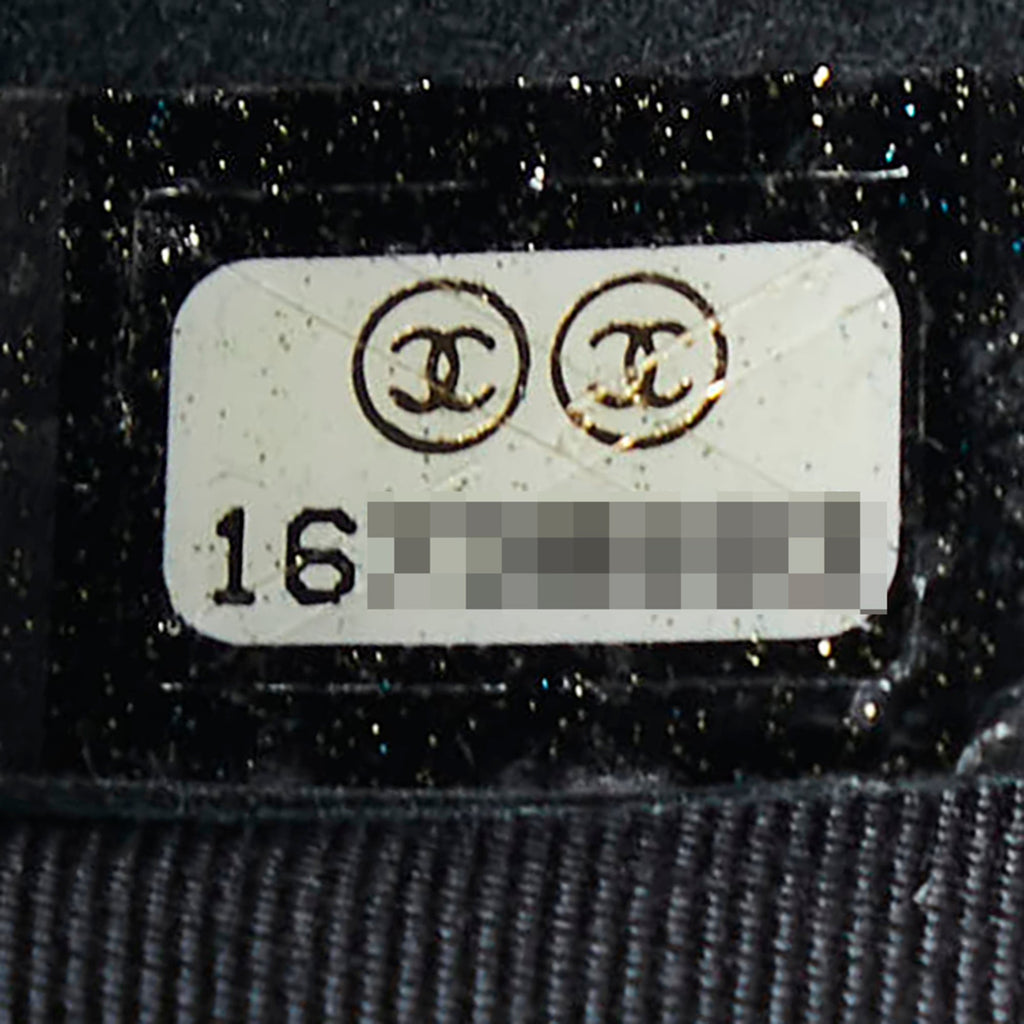 Chanel Gray Leather Shoulder Bag