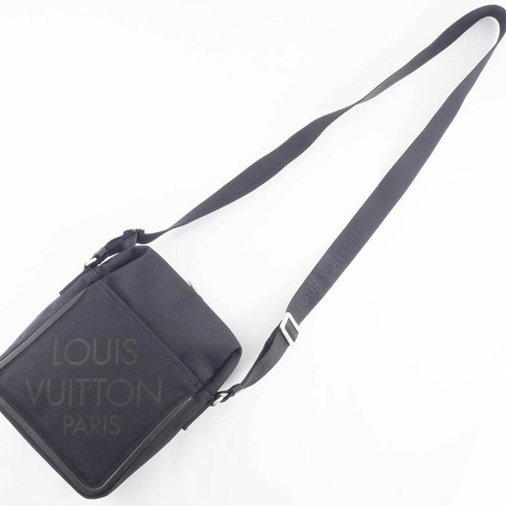 Louis Vuitton Black Noir Damier Geant Shoulder Bag
