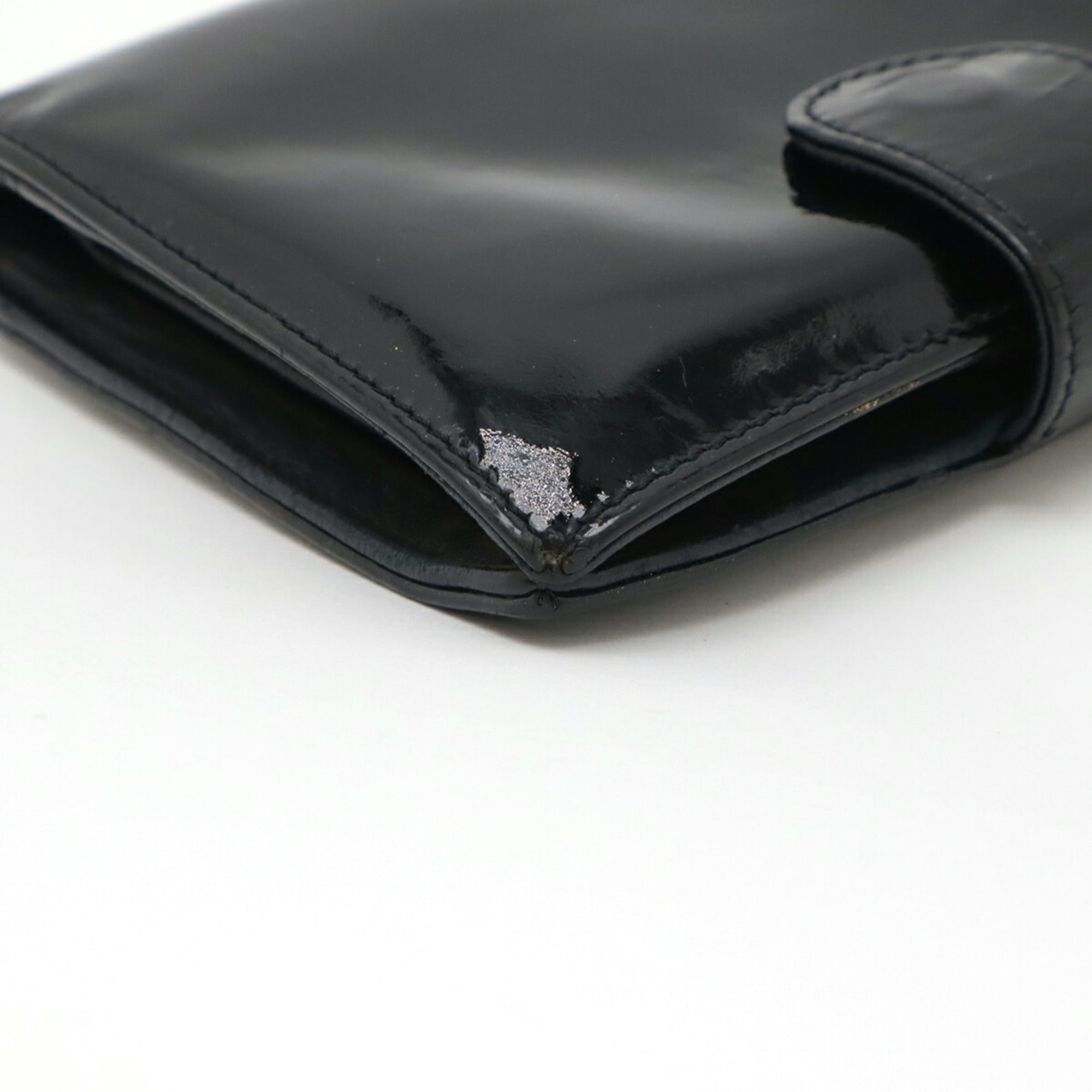 Chanel Black Patent Leather Wallet (Bi-Fold)