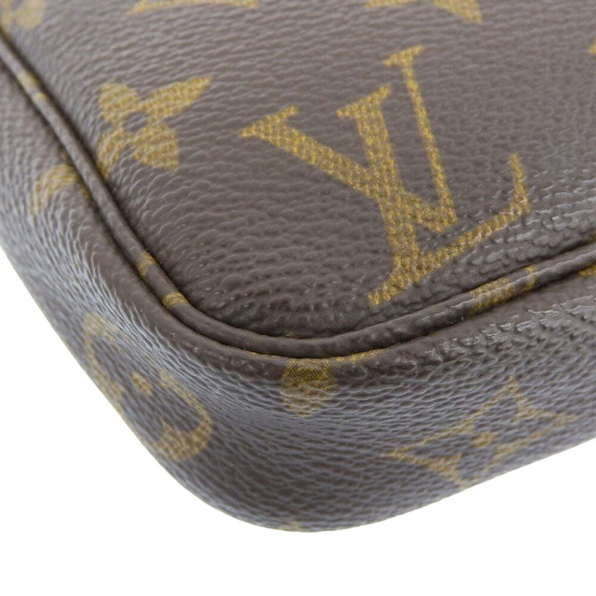 Louis Vuitton Monogram Monogram Pvc Leather Pochette Pouch
