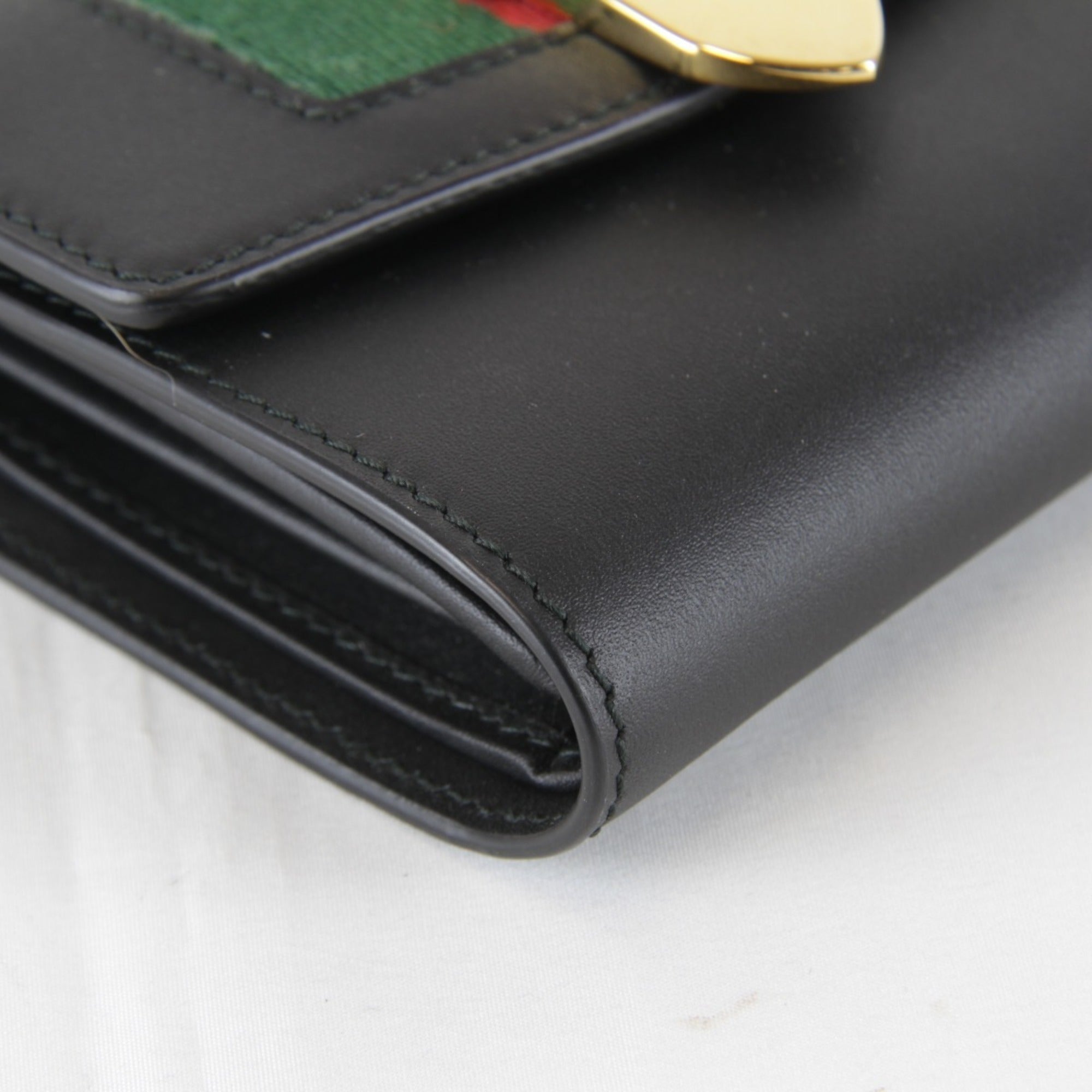 Gucci Black Wallet (Tri-Fold) (Pre-Owned)
