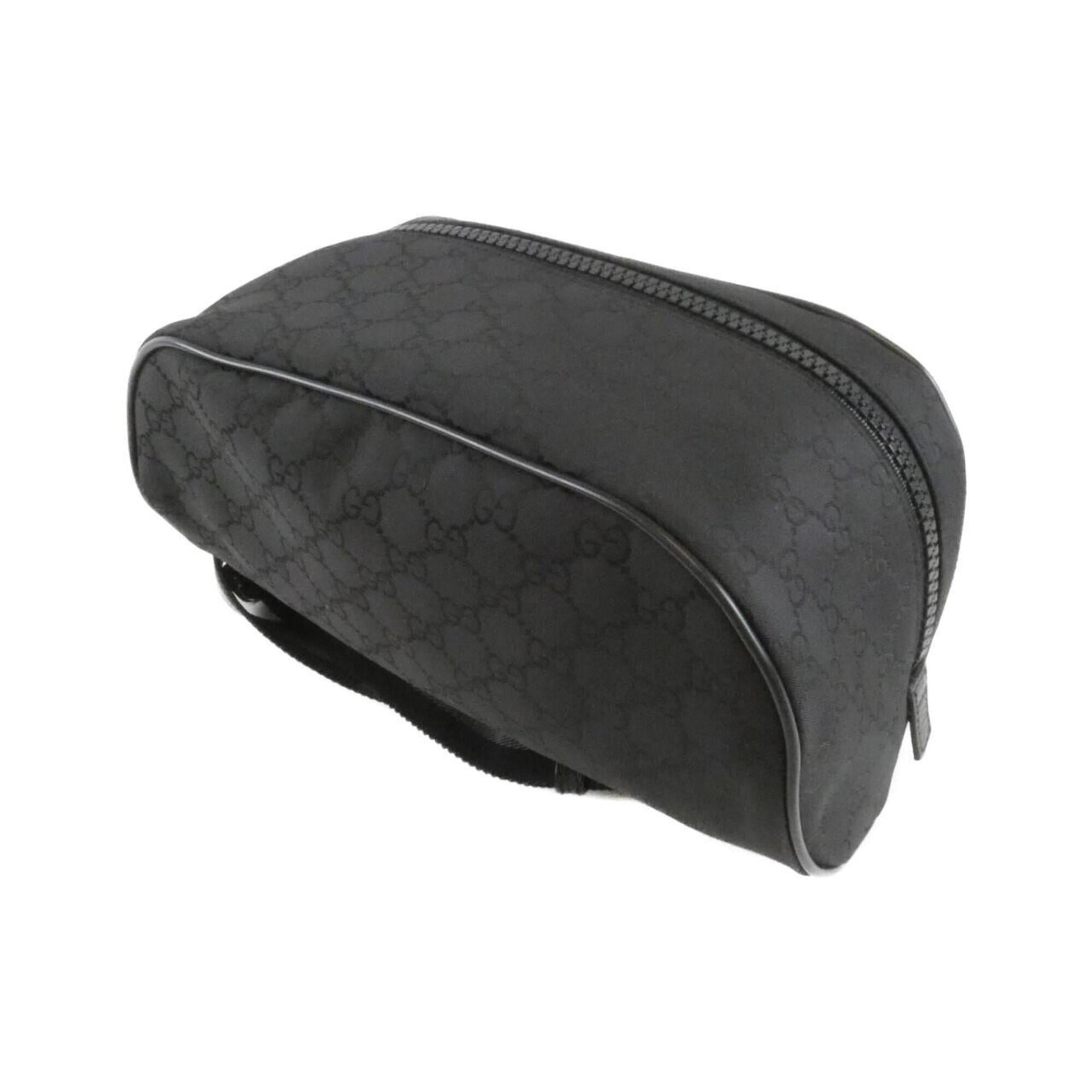 Gucci Black Nylon Shoulder Bag (Pre-Owned)