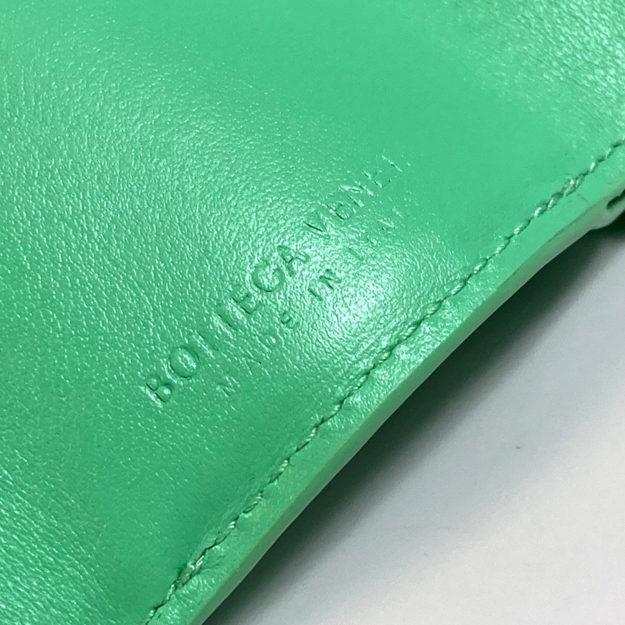 Bottega Veneta Green Leather Wallet (Tri-Fold)
